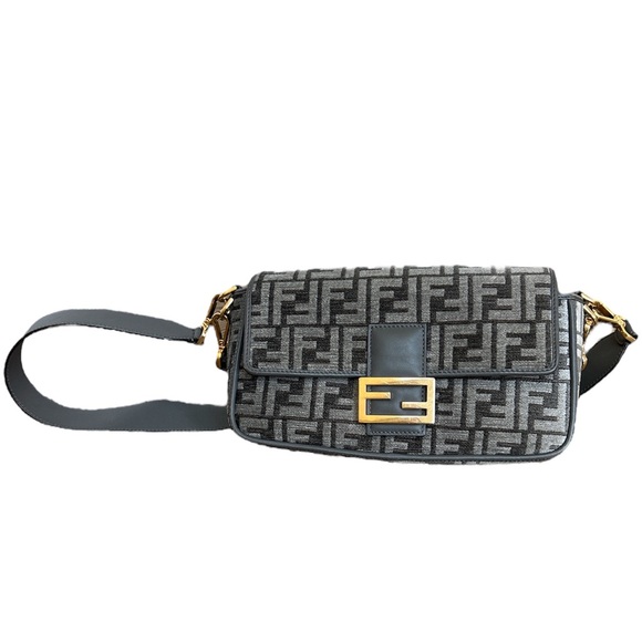 FENDI Baguette Gray Velour Gold Hardware Purse Shoulder Bag Cross Body - Picture 2 of 16